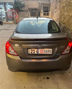 نيسان فيرسا